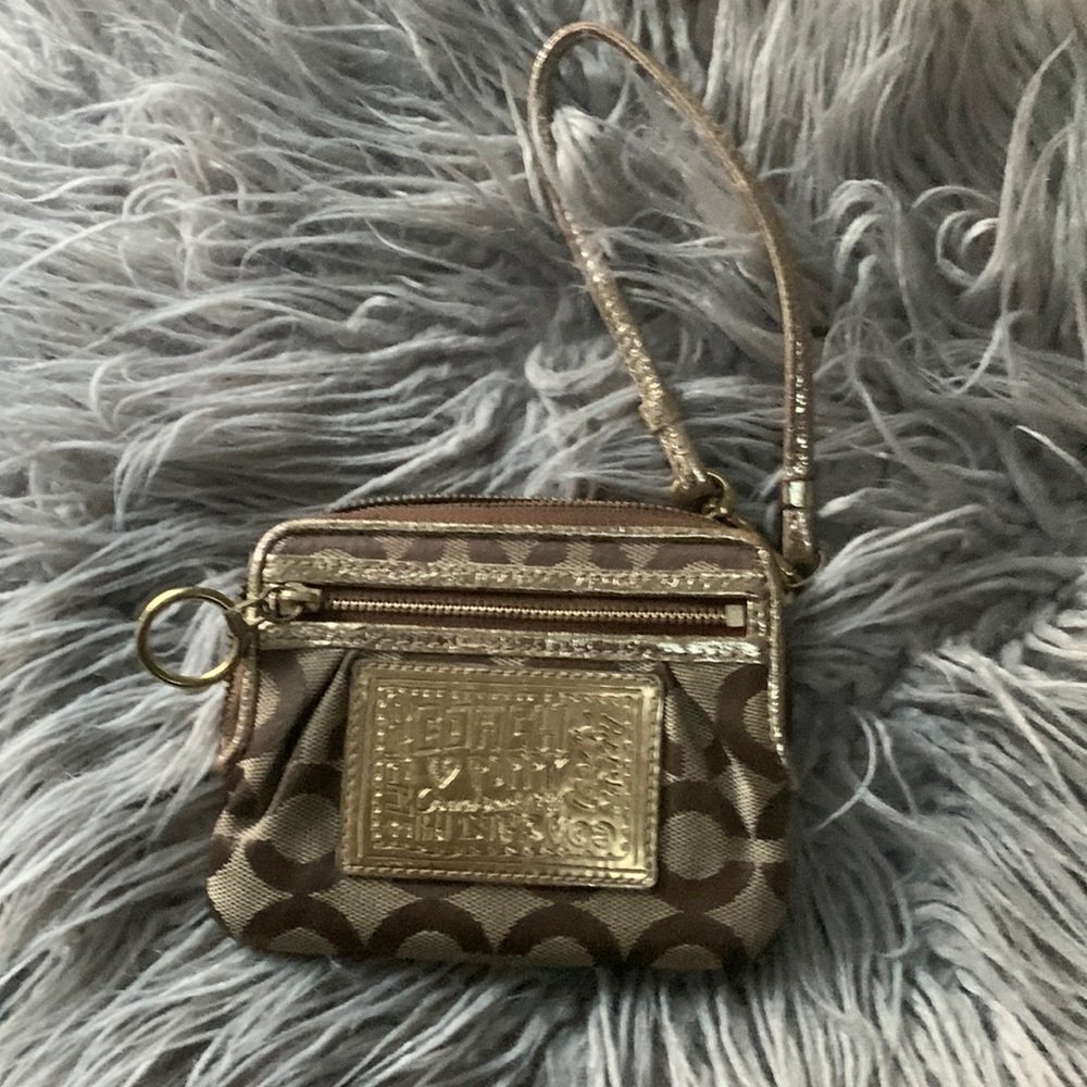 Coach Poppy wallet wristlet zip around brown and gold